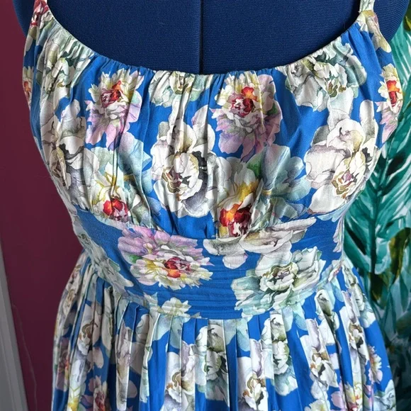 Retrospec’d Perfect Peony Norma Jean US8 *runs large* - Picture 3 of 9